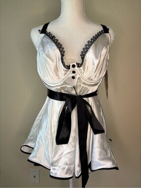 Intimate Attitudes | Women's Vintage Deadstock Satin Lingerie Set Size 3X Ivy